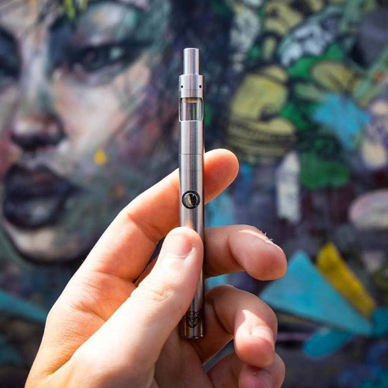 Linx Ember vape pen size in hand